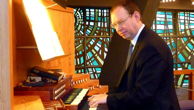 Michael Lyngvig Thomsen